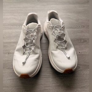 Hoka Transport Women’s — Size 7